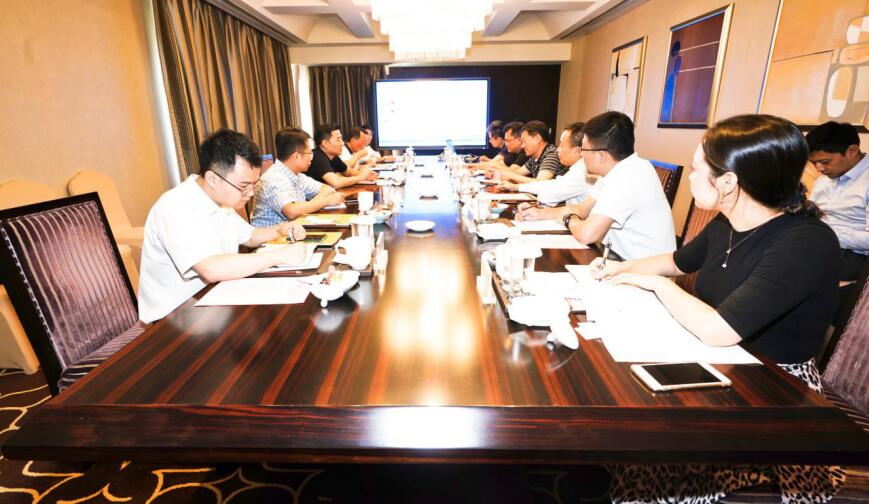 202091141613326 尊龙集团官网集团与中国游览集团西南区域总部互换座谈